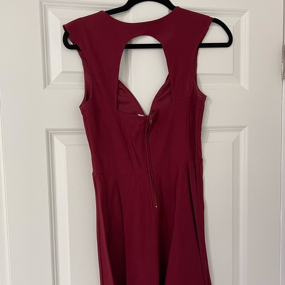 Tobi Sweetheart Dress - Picture 2 of 3